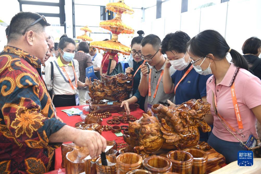 进入平台登录账号